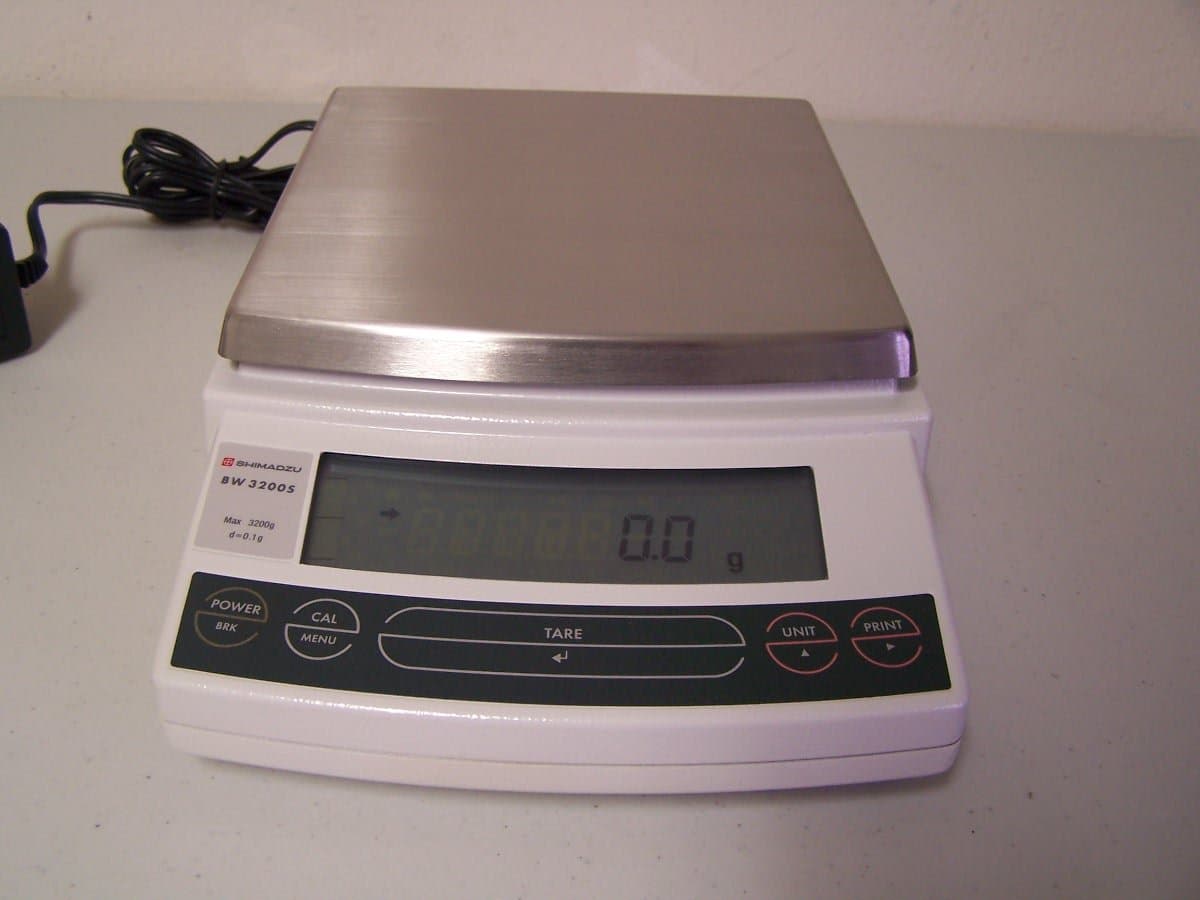 Shimadzu Balance BW-3200S 3200 g x 0.1 g,Internal Cal,Jewelry Scale,120V, Made in Japan
