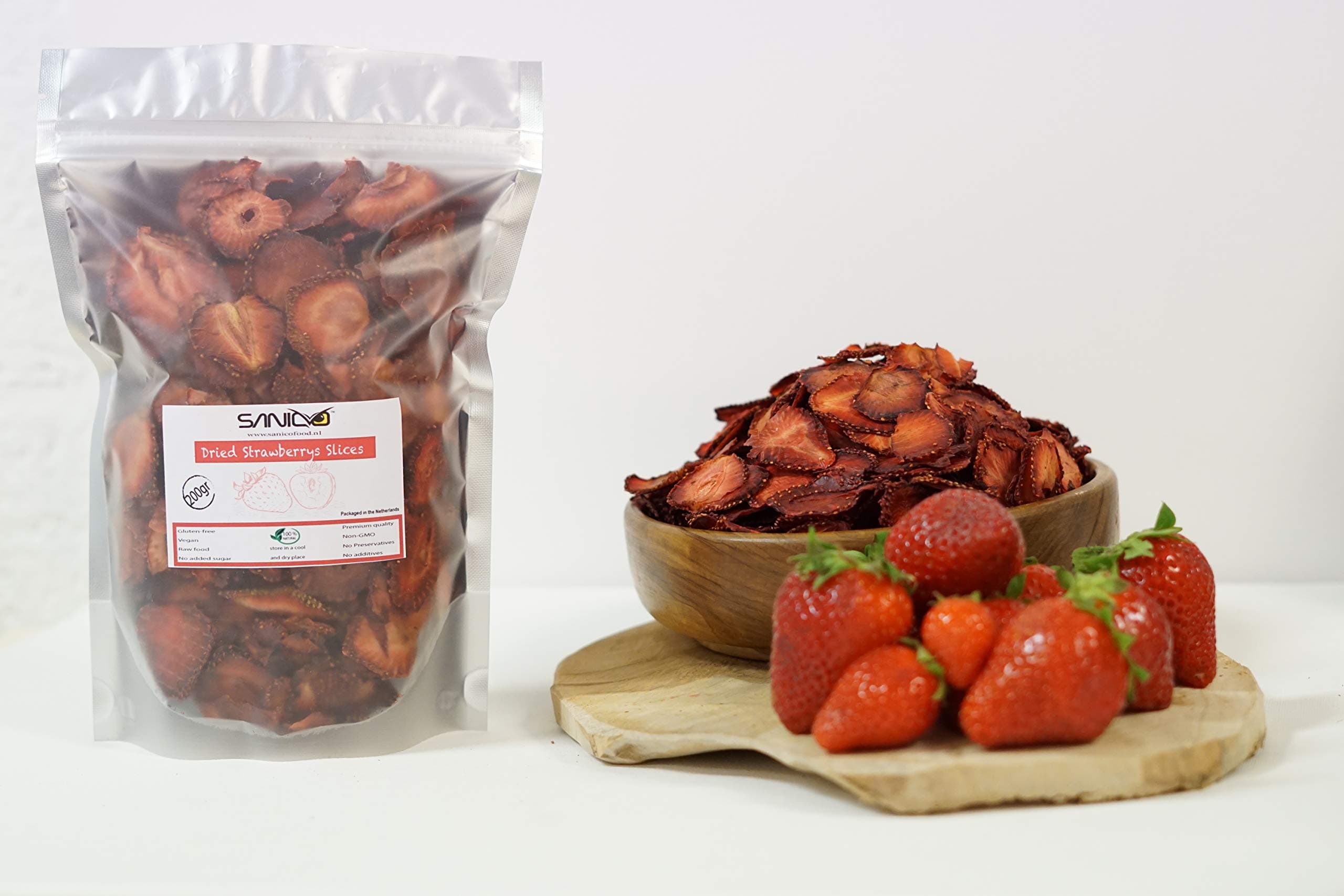 Dried Strawberry Slices Unsweetened, Air-Dried (not Freeze-Dried), 100% Fruit & Pure, Raw (300Gr)