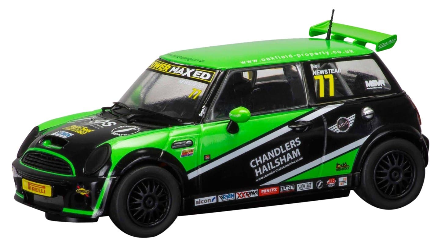 Scalextric C3743 BMW Mini Cooper S Chandler's Hailsham Challenge 2015 Slot Car (1: 32 Scale)