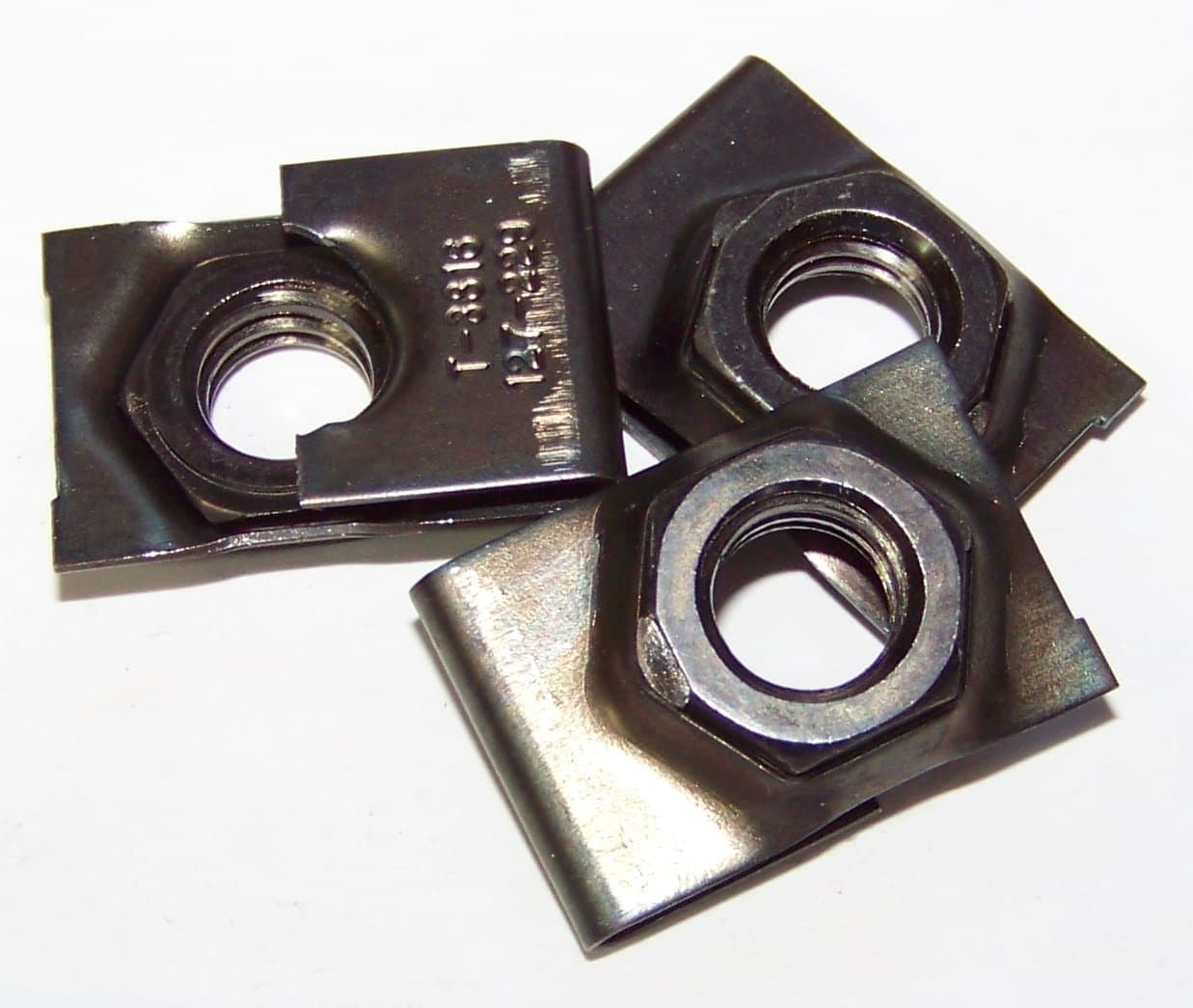 au-ve-co PRODUCTS 25 Qty-J Type Cage Nut 3/8-16 Screw Size(5170)