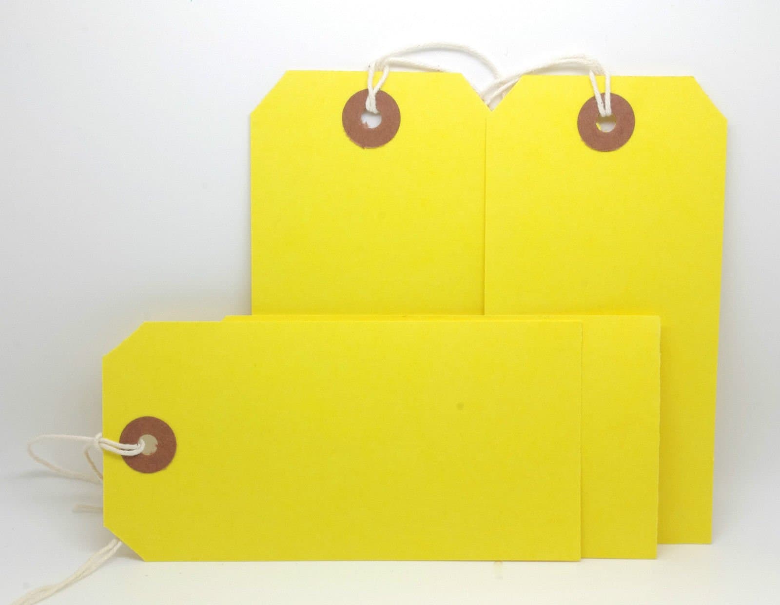 250 x Yellow Coloured Strung Tags 120mm x 60mm Luggage Labels Tie On Price Gift