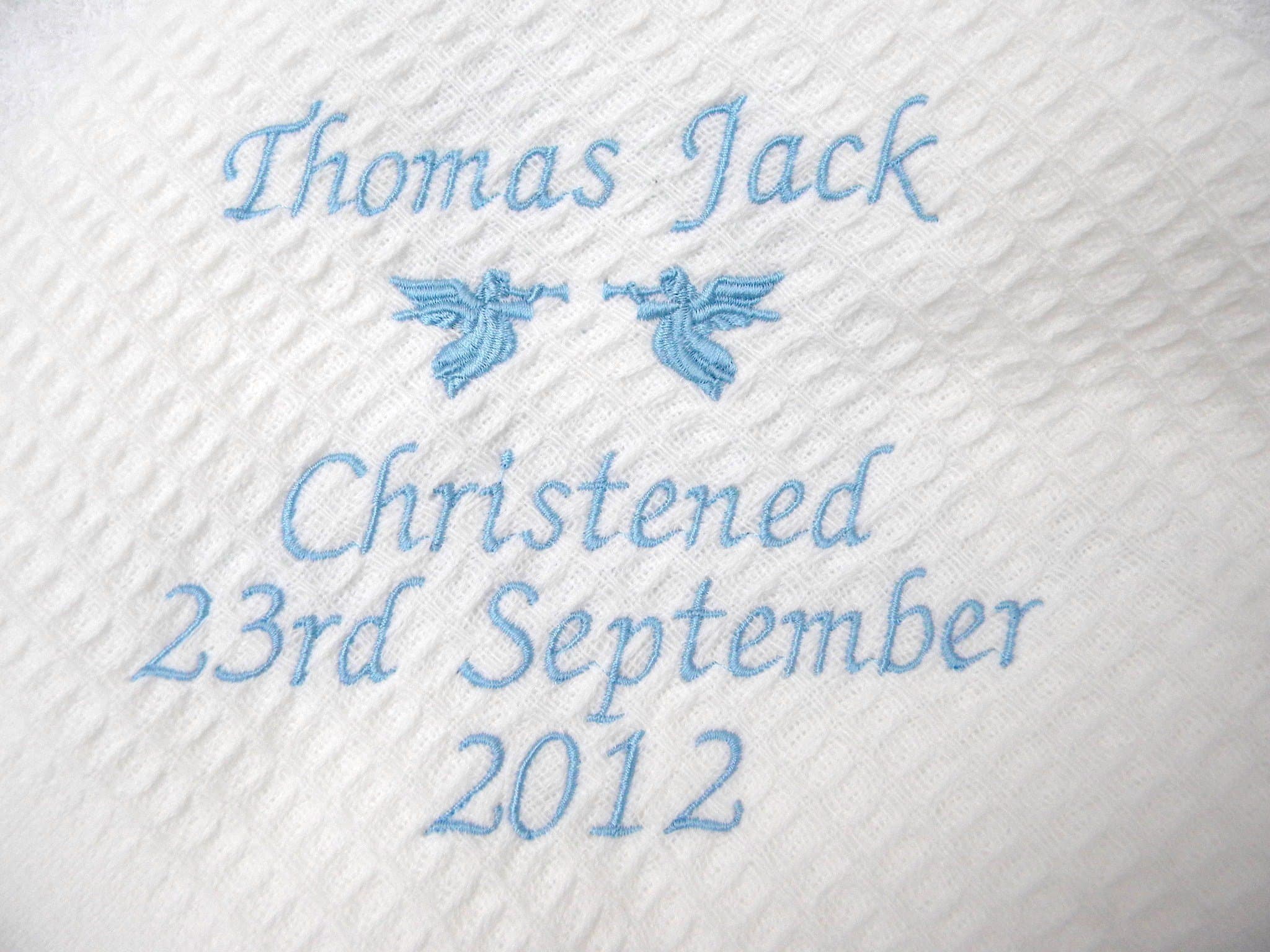 Giftsabc Christening/baptism personalised shawl with angels in white or cream embroidered