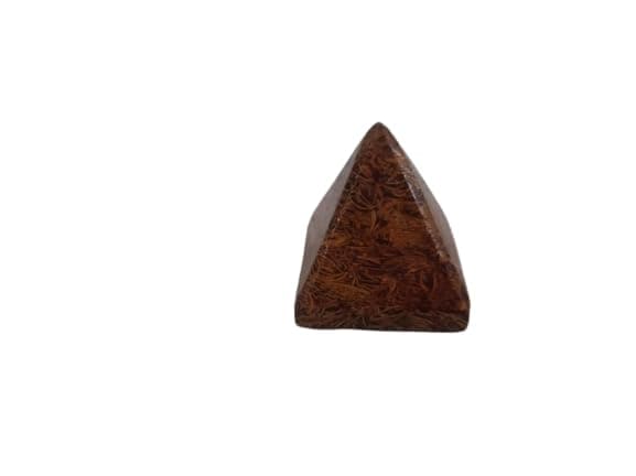 Chinkara Jaisalmer Habur Stone Piramide Stone(1.5Inch * 1.5Inch * 1.5Inch)