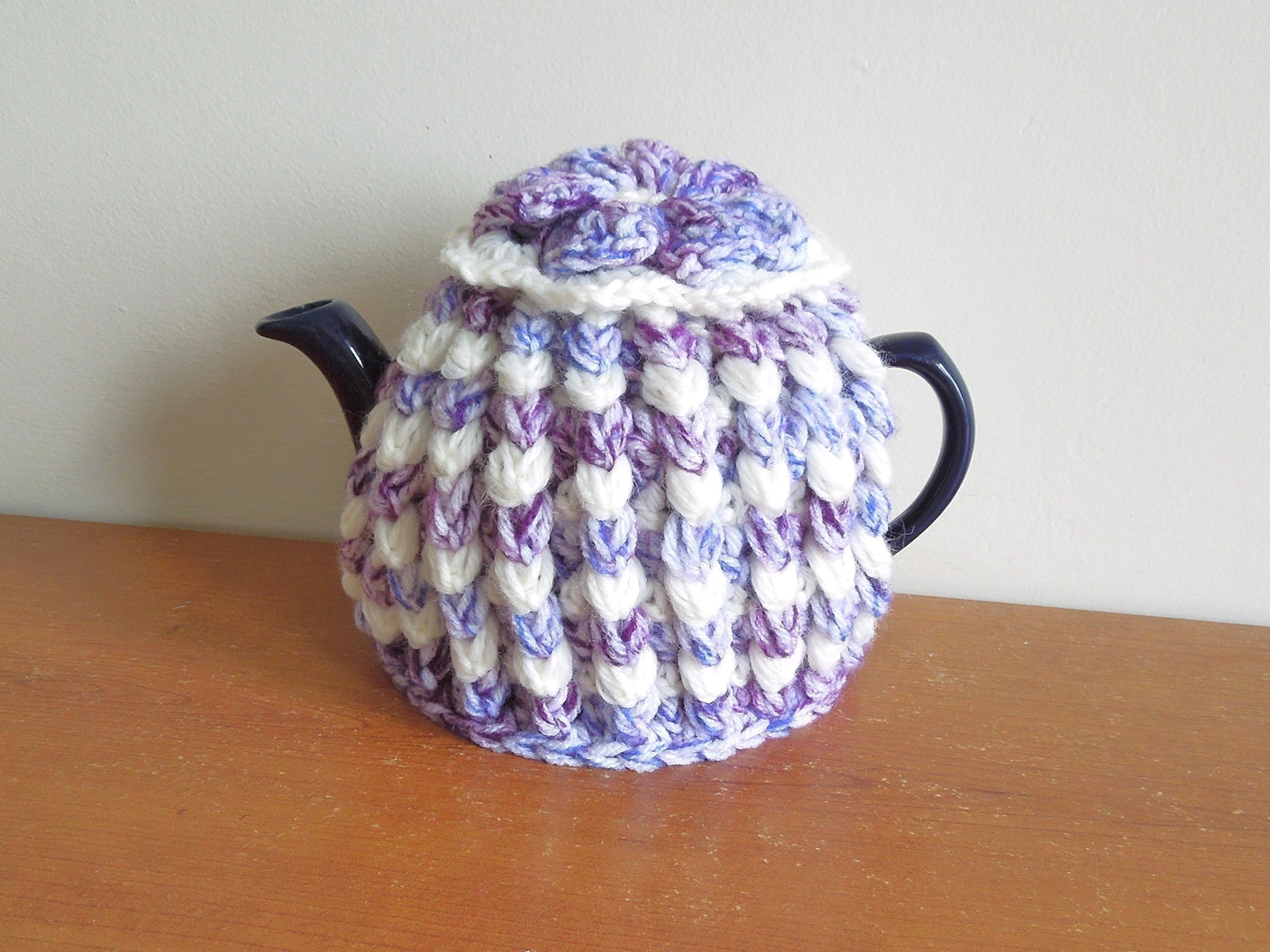 Purple and cream tea cosy, to fit a small teapot 2 cup (450ml, 3/4pt)